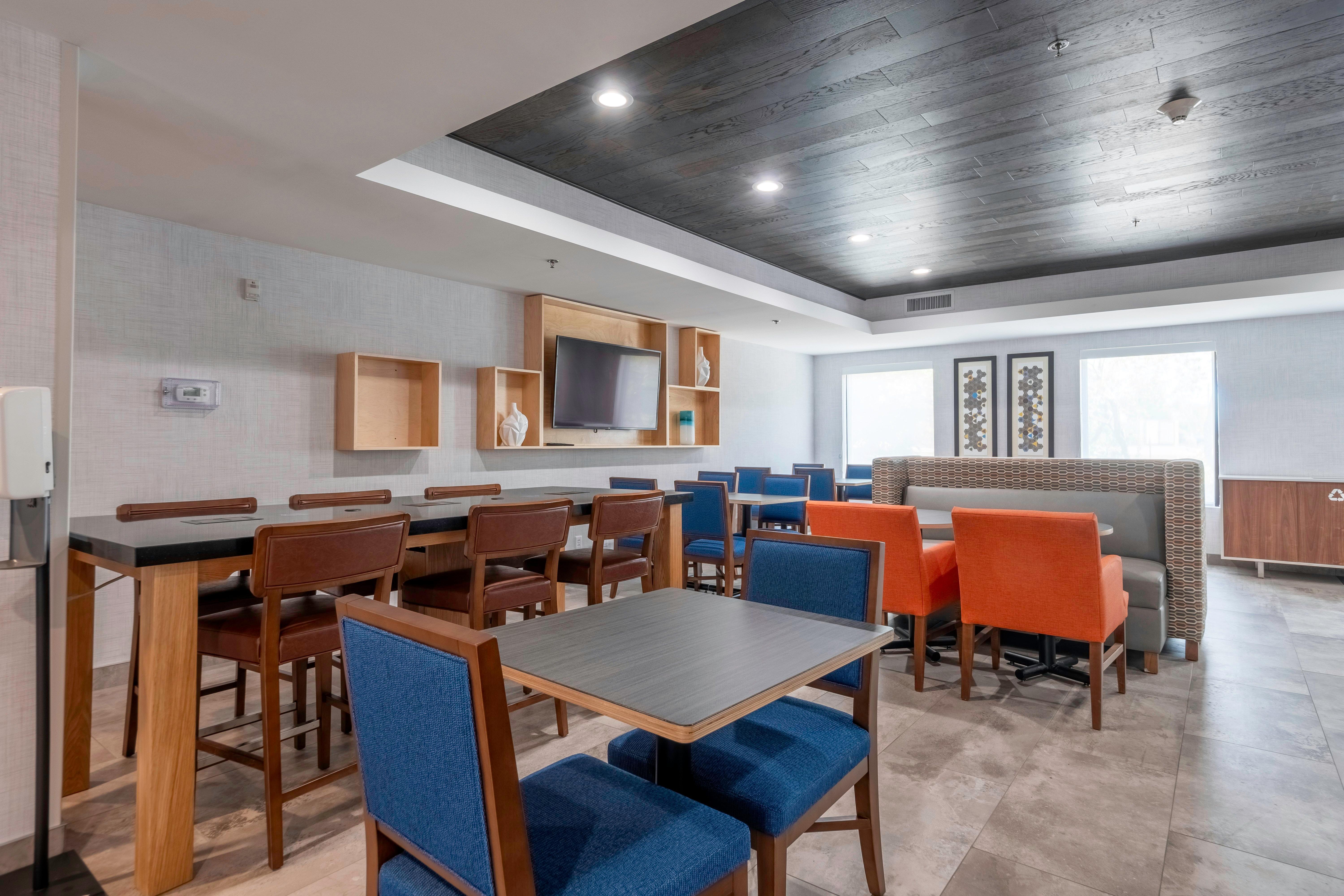 Holiday Inn Express Hotel & Suites Petersburg/Dinwiddie By Ihg Luaran gambar
