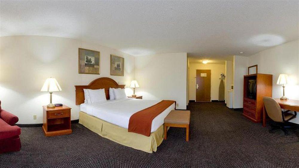 Holiday Inn Express Hotel & Suites Petersburg/Dinwiddie By Ihg Luaran gambar